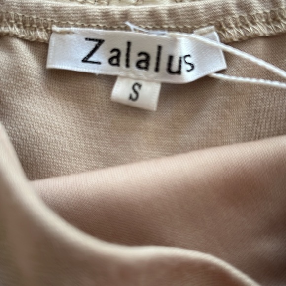 ZALALUS Dress - Picture 8 of 16